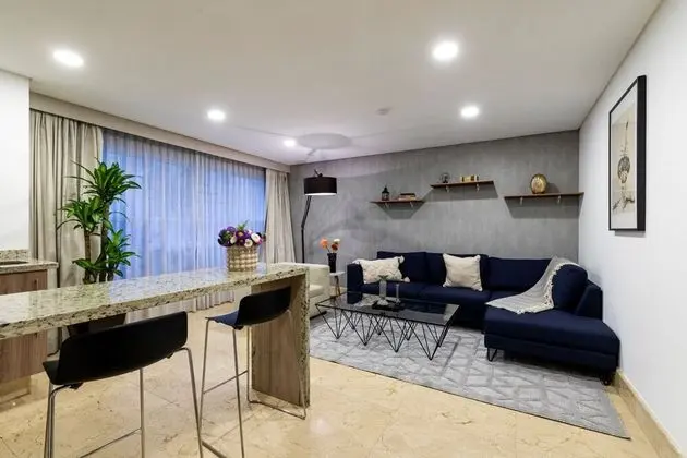 1-Bedroom Double Suite