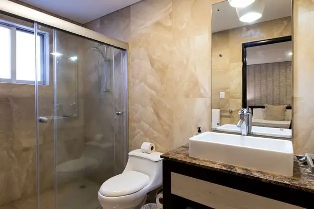 1-Bedroom Double Suite
