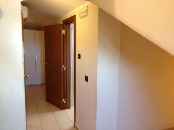 Economy Üç Kişilik Oda, 3 Tek Kişilik Yatak, Özel Banyo, Avlu Manzaralı