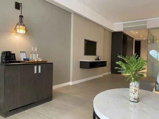 Beach Room