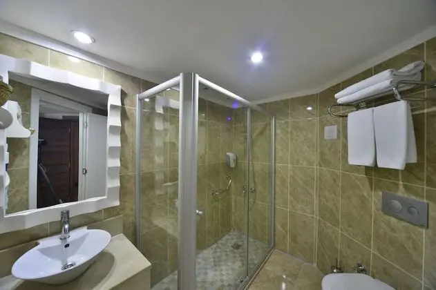 Bunk Yatak 1 Çift Kişilik Yatak