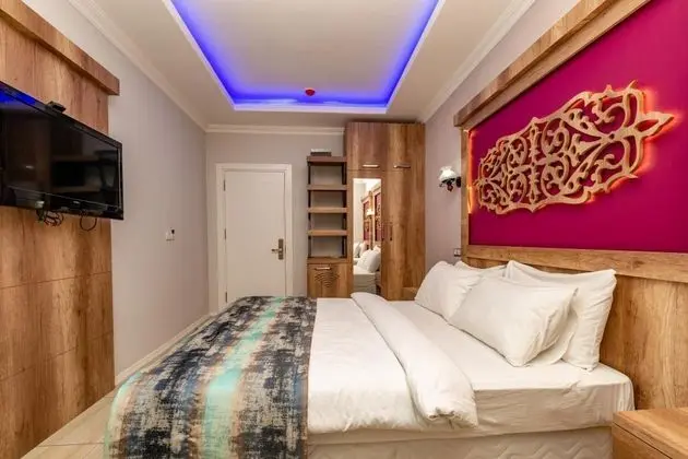 Çift Kişilik, Şehir Manzaralı