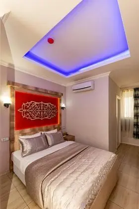 Çift Kişilik, Şehir Manzaralı
