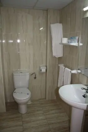 Büyük Yataklı Tek Kişilik Oda, Balkon