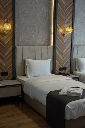 Economy Üç Kişilik Oda