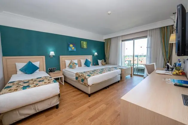 https://images.etstur.com/imgproxy/resize/2560x1440/files/images/hotelImages/etsrooms/520069/Linda_Sunny_Beach_20260107102745_0.jpg