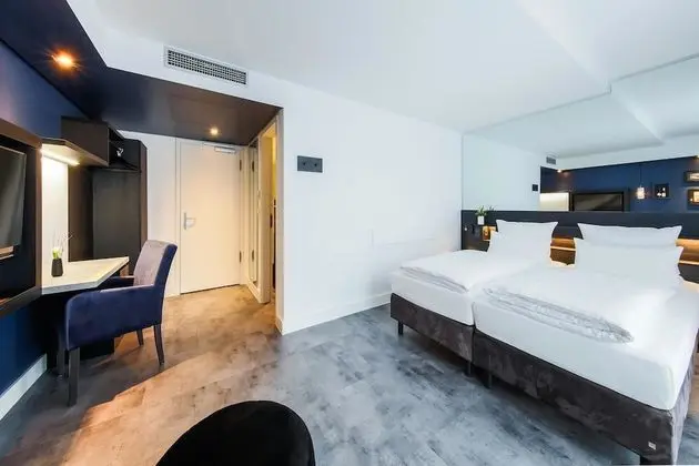 Comfort Büyük Yataklı Tek Kişilik Oda ( Streetlife & Big Single)