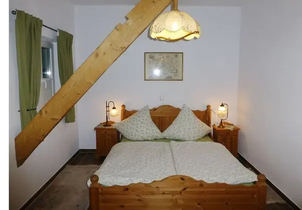 Daire, Birden Çok Yatak, Sigara İçilmez