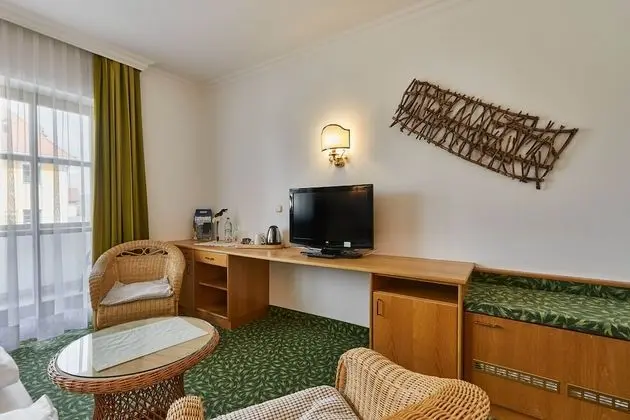 Classic Tek Büyük Yataklı Oda