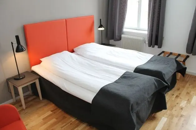 Tek Büyük Yataklı Oda (Standard)