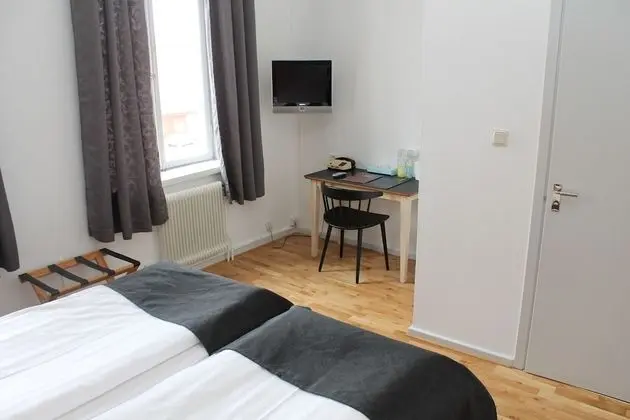 Tek Büyük Yataklı Oda (Standard)