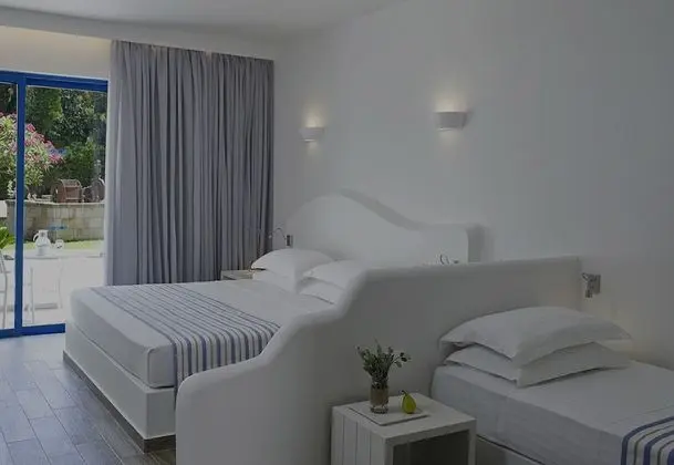 Stüdyo (for 3)