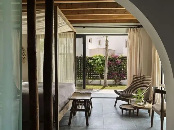 Bohemian One Bedroom Private Pool Suite, King