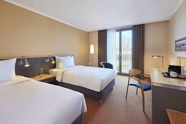 Oda, 2 Tek Kişilik Yatak