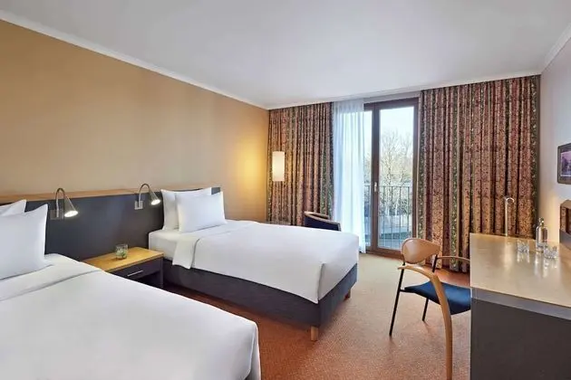 Oda, 2 Tek Kişilik Yatak