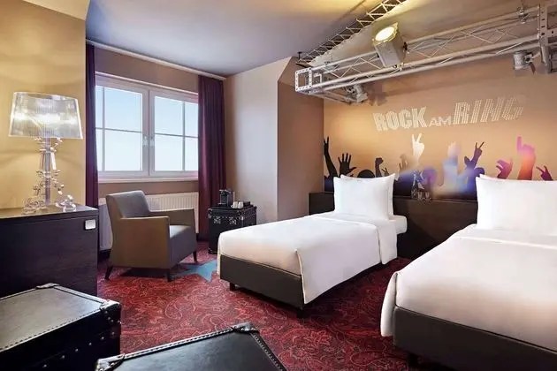 Deluxe Oda, 2 Tek Kişilik Yatak