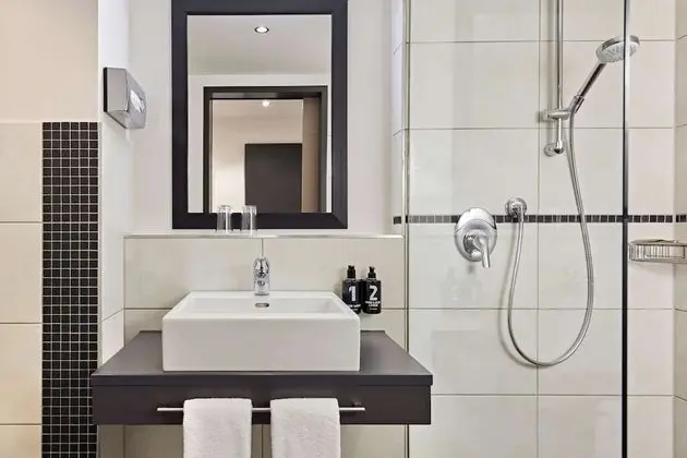 Oda, 2 Tek Kişilik Yatak