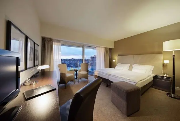 Oda, 1 En Büyük (King) Boy Yatak, Balkon, Şehir Manzaralı