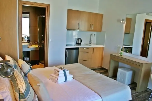 Junior Tek Büyük Yataklı Oda, Balkon, Deniz Manzaralı