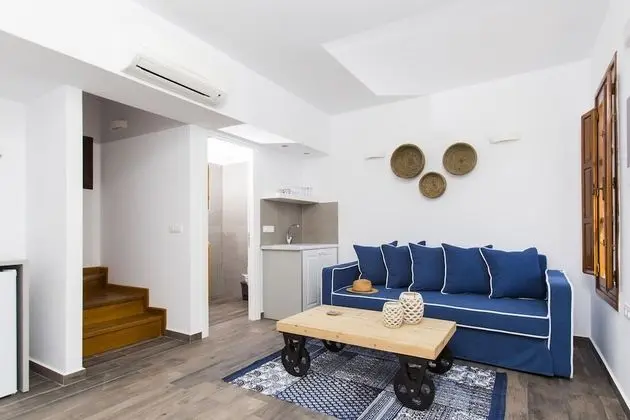 Suite with Acropolis View