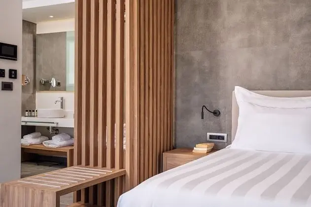 Deluxe Double Room, Garden View