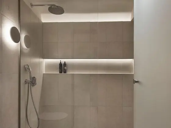 Tek Büyük veya İki Ayrı Yataklı Oda, Deniz Manzaralı