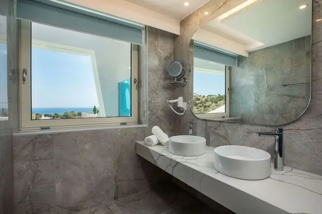 Executive Suite, Sea View, Upper Floor, Jetted Tub