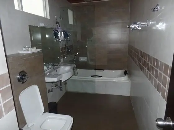 Premium Tek Büyük veya İki Ayrı Yataklı Oda