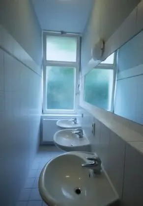Ortak Ranzalı Oda, Karma Ranzalı Oda (5)