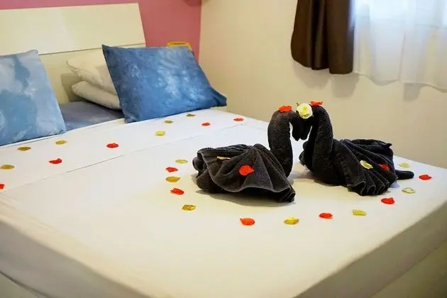 Economy Tek Büyük Yataklı Oda
