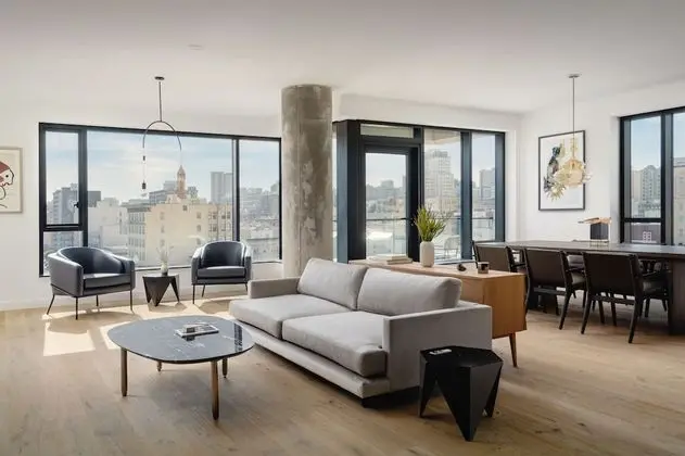 Çatı Katı Süiti (Penthouse)