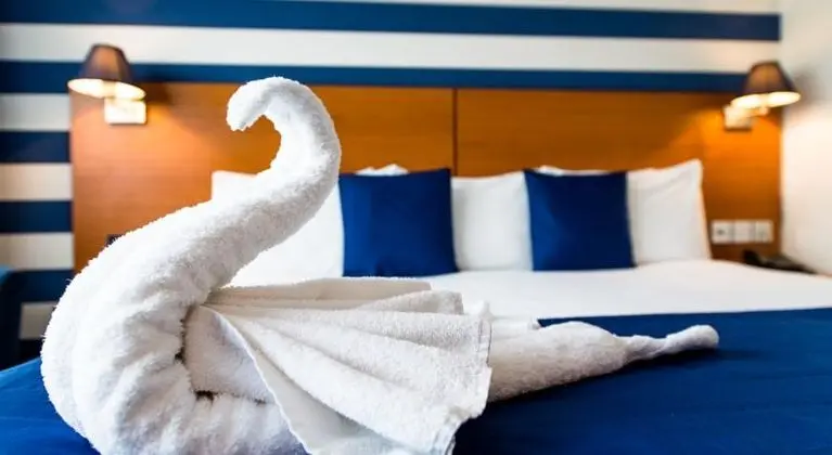 Çift ​​kişilik King Size Bed
