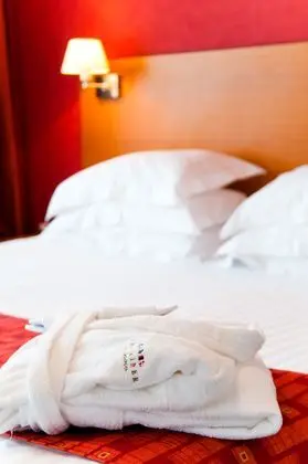 Çift ​​kişilik King Size Bed