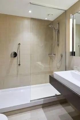 Oda, 2 Çift Kişilik Yatak