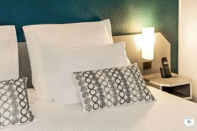 Standard Oda, 1 Çift Kişilik Yatak