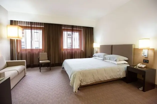 Junior Süit, 1 En Büyük (King) Boy Yatak ve Çekyat, Sigara İçilmez