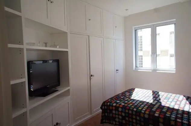 Comfort Büyük Yataklı Tek Kişilik Oda, 2 Yatak Odası, Sigara İçilebilir, Kısmi Deniz Manzarası