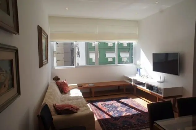 Comfort Büyük Yataklı Tek Kişilik Oda, 2 Yatak Odası, Sigara İçilebilir, Kısmi Deniz Manzarası