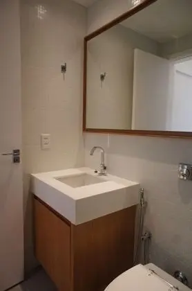 Comfort Büyük Yataklı Tek Kişilik Oda, 2 Yatak Odası, Sigara İçilebilir, Kısmi Deniz Manzarası