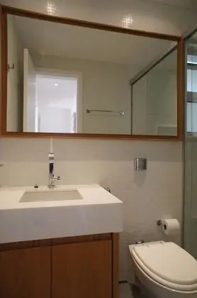 Comfort Büyük Yataklı Tek Kişilik Oda, 2 Yatak Odası, Sigara İçilebilir, Kısmi Deniz Manzarası