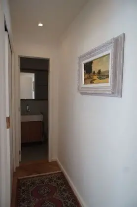 Comfort Büyük Yataklı Tek Kişilik Oda, 2 Yatak Odası, Sigara İçilebilir, Kısmi Deniz Manzarası