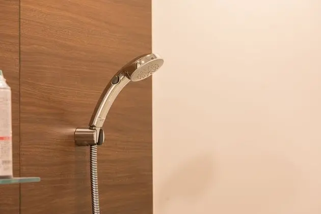 Tek Kişilik Oda, Sigara İçilmez