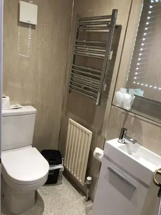 Tek Büyük veya İki Ayrı Yataklı Oda, Zemin Kat (Links Snug)