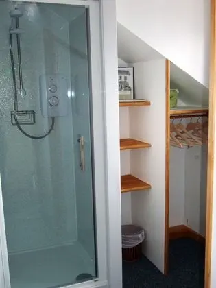 Tek Kişilik Oda (Single Room With Shower)