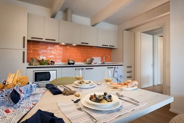 Standard Bungalov, Teras, Bahçe Manzaralı (Pino Nero)