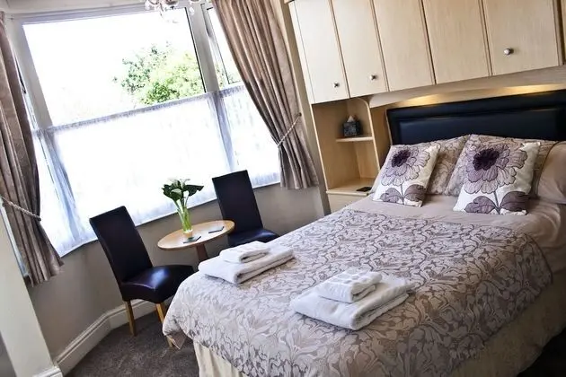 Superior Tek Büyük Yataklı Oda (Room 7)