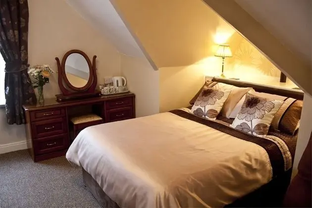 Superior Tek Büyük Yataklı Oda (Room 7)