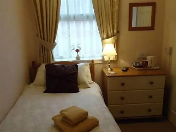 Tek Kişilik Oda, Banyolu/Duşlu (Room 9)