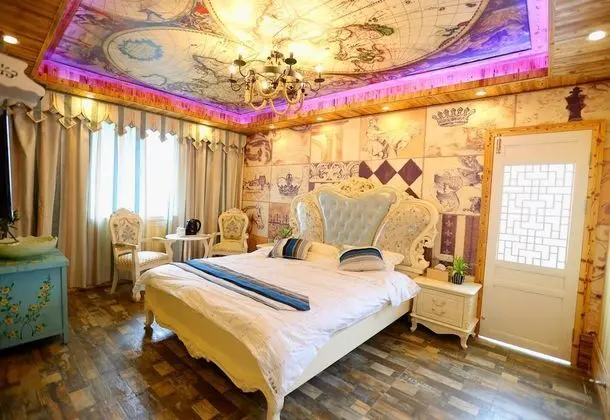 Exclusive Tek Büyük Yataklı Oda