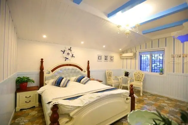 Exclusive Tek Büyük Yataklı Oda